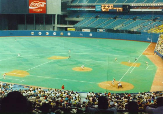 Le Stadie Olympique - Montreal from behind HP